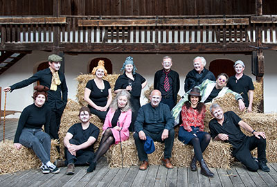 Ensemble Der Zerrissene © Theater Meggenhofen Huemer